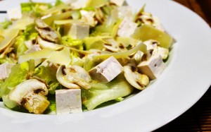 Receita de Salada de Alface e Cogumelos