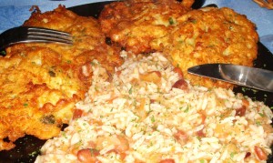 Receita de Sonhos de Peixe com arroz de feijão