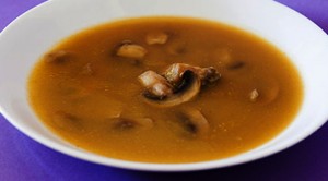 Receita de Sopa de Legumes com Cogumelos