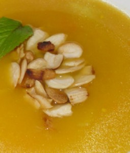 creme de alho frances com amendoas