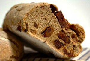 folar de ameixas e nozes