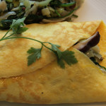 crepe de lentilhas com salada de grao