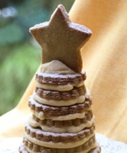 torre bolachas com creme de cafe