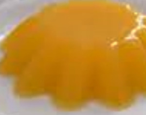 nuvens de choco branco com mimo de laranja e ceu coulis