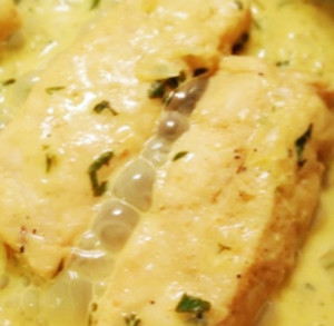 lombos de peixe com legumes no forno