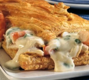 folhado de bacalhau com camarao