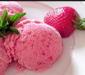 gelado de morangos